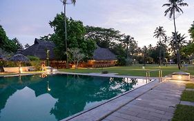 Marari Beach Resort Alleppey - A Cgh Earth Experience